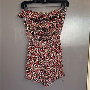 Sensational Collections Floral Off-Shoulder mini Romper LRG